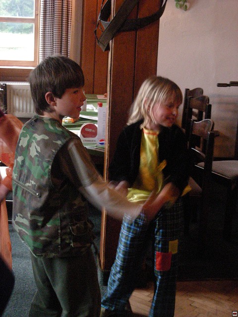 img00077.jpg