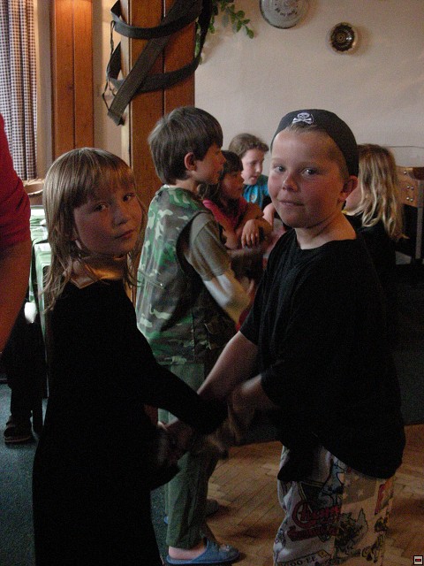 img00082.jpg