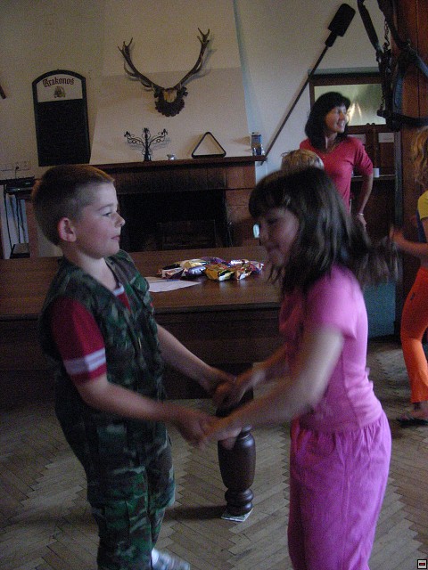 img00085.jpg