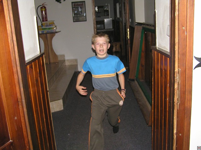 img00125.jpg