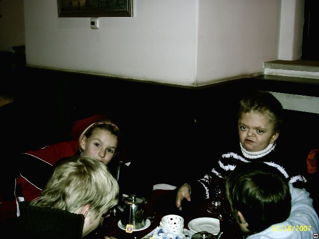 img00002.jpg