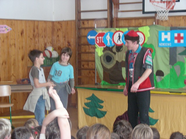 img00004.jpg
