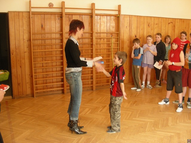 img00019.jpg