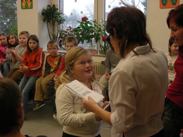 img00019.jpg